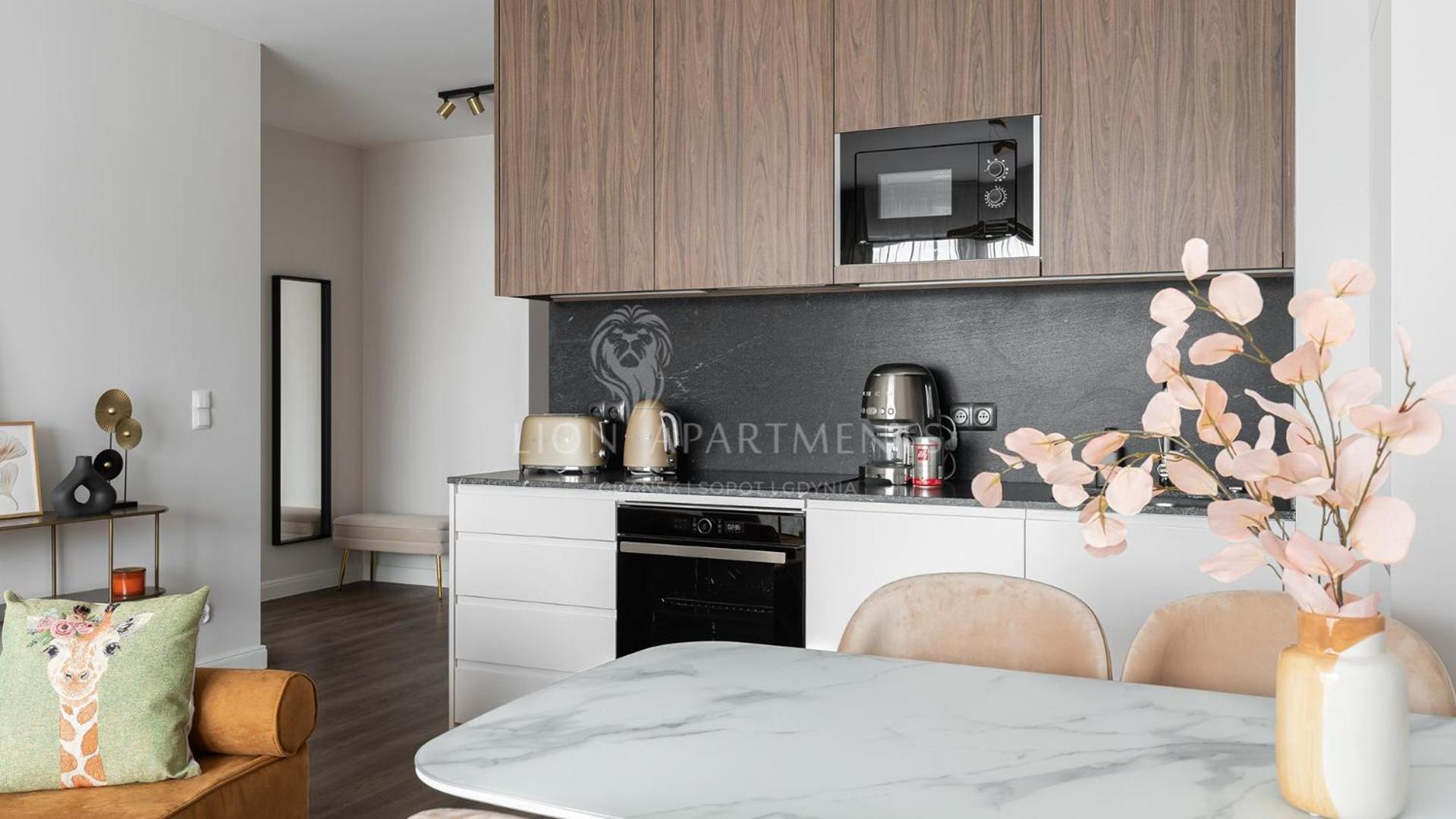 Scala City Center Premium Apartments With Parking By Lion Apartments غدانسك المظهر الخارجي الصورة