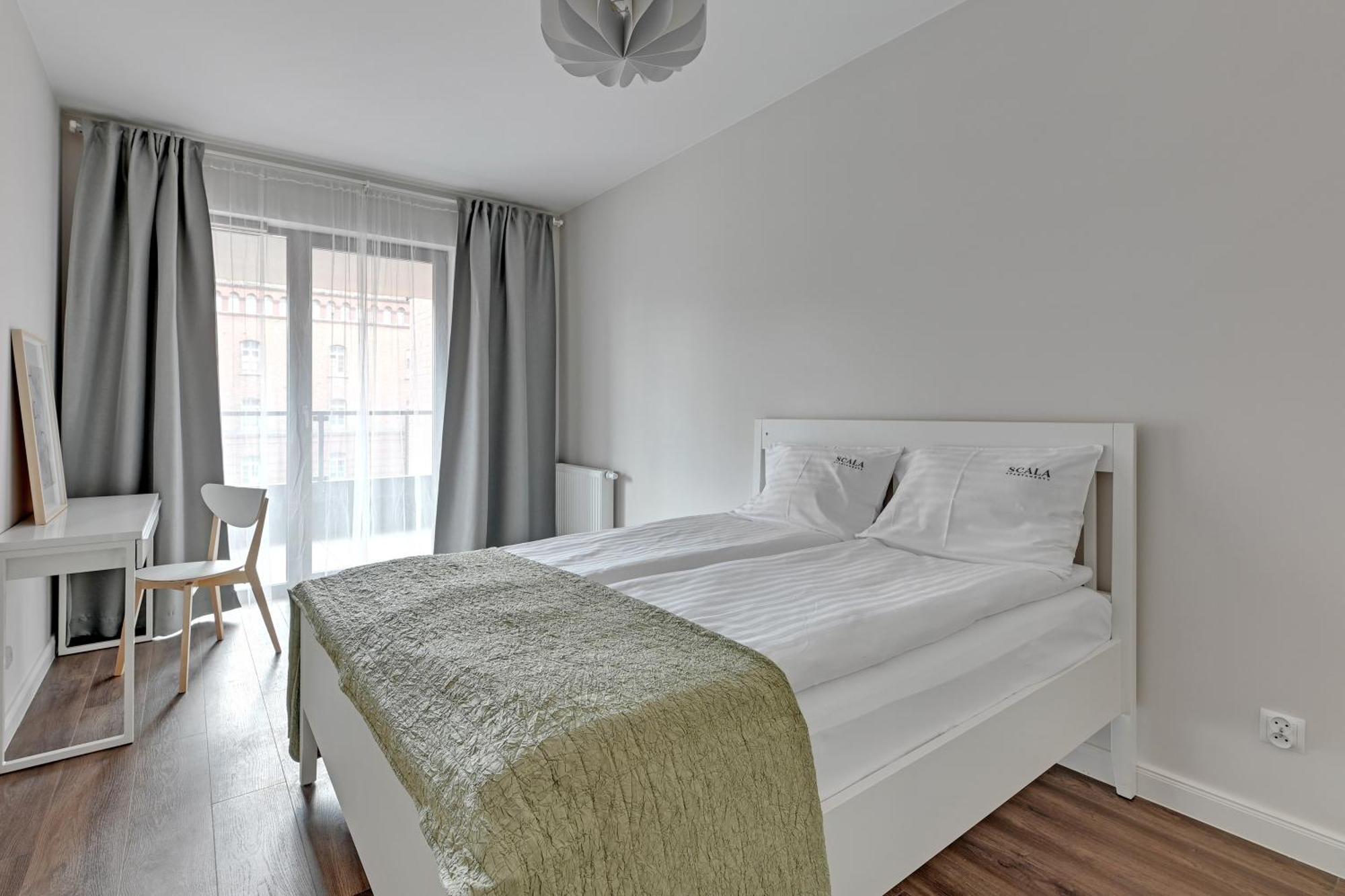 Scala City Center Premium Apartments With Parking By Lion Apartments غدانسك المظهر الخارجي الصورة