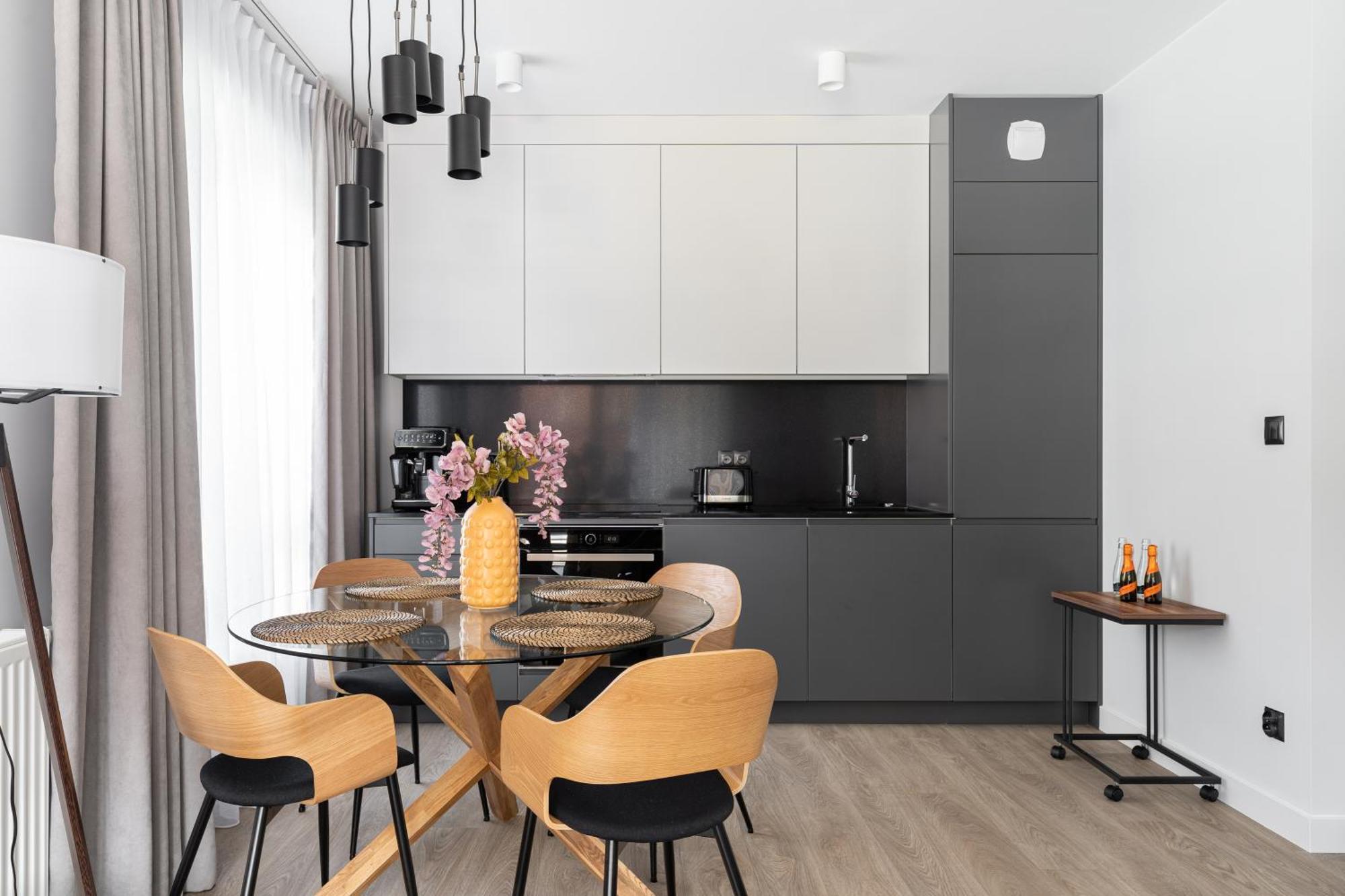 Scala City Center Premium Apartments With Parking By Lion Apartments غدانسك المظهر الخارجي الصورة