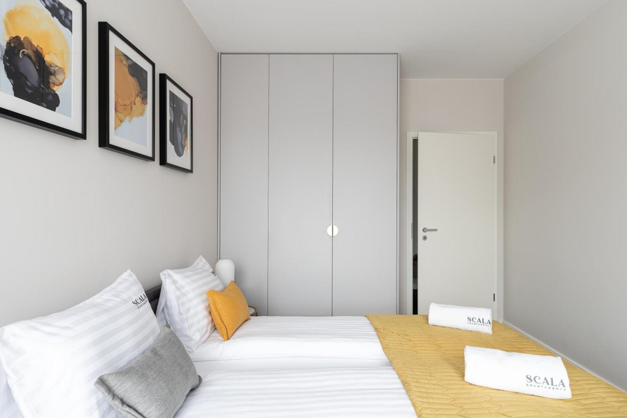 Scala City Center Premium Apartments With Parking By Lion Apartments غدانسك المظهر الخارجي الصورة